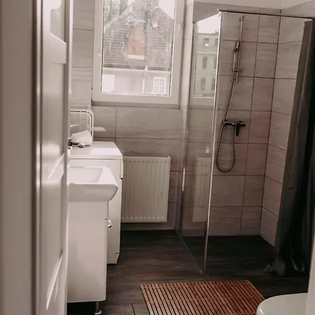 Chopin's アパート